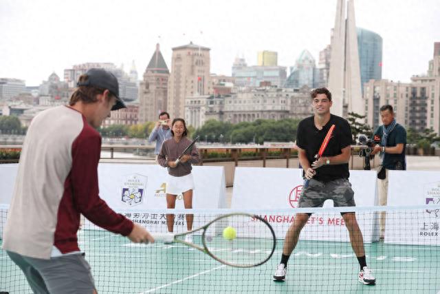 添了更多的 添了更多的