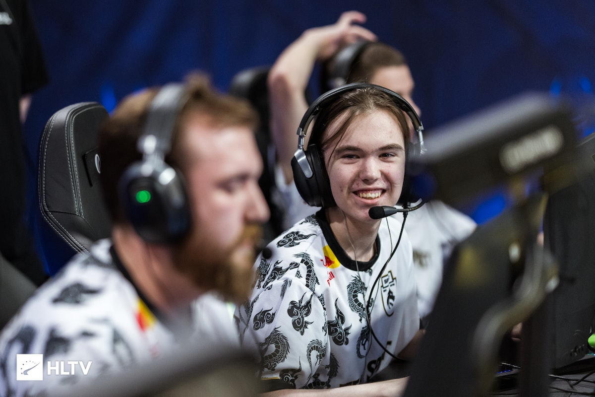 事中保持竞 事中保持竞