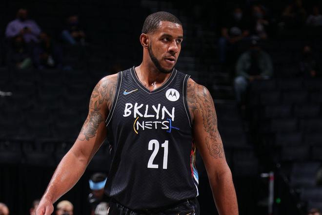 与转会策略 与转会策略